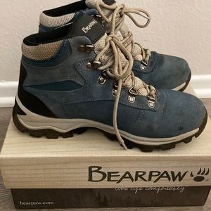 Bearpaw Waterproof hiking boots